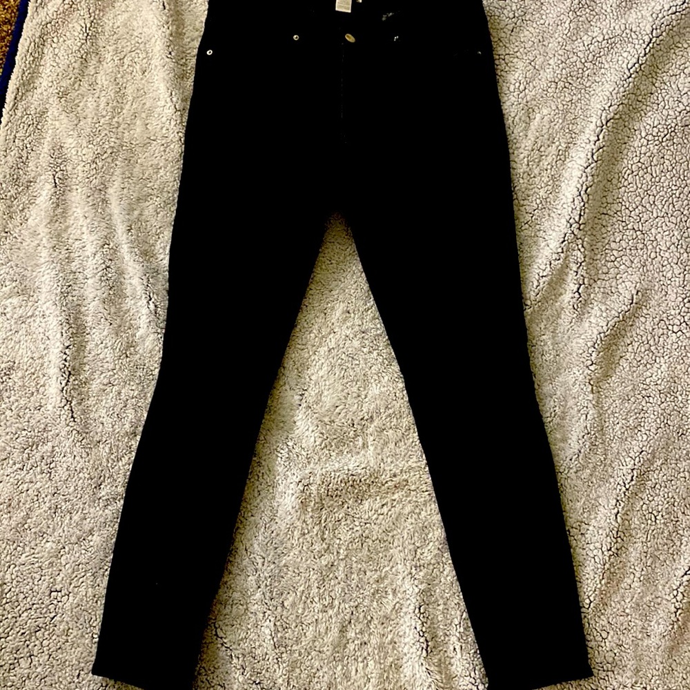 H & M Black Skinny Leg Jeans